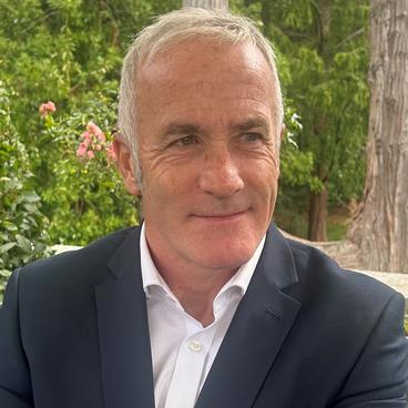Damien Hernon